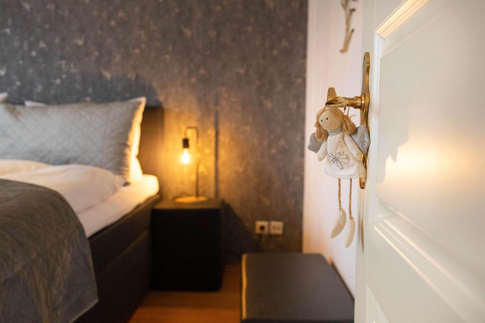 Ferienwohnung Менден Екстериор снимка