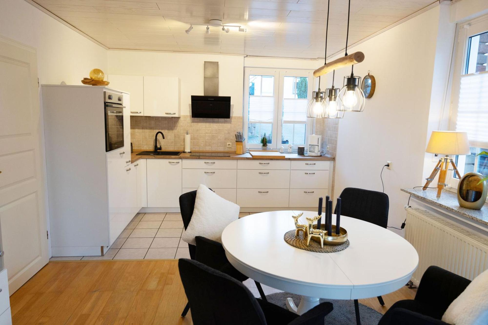 Ferienwohnung Менден Екстериор снимка