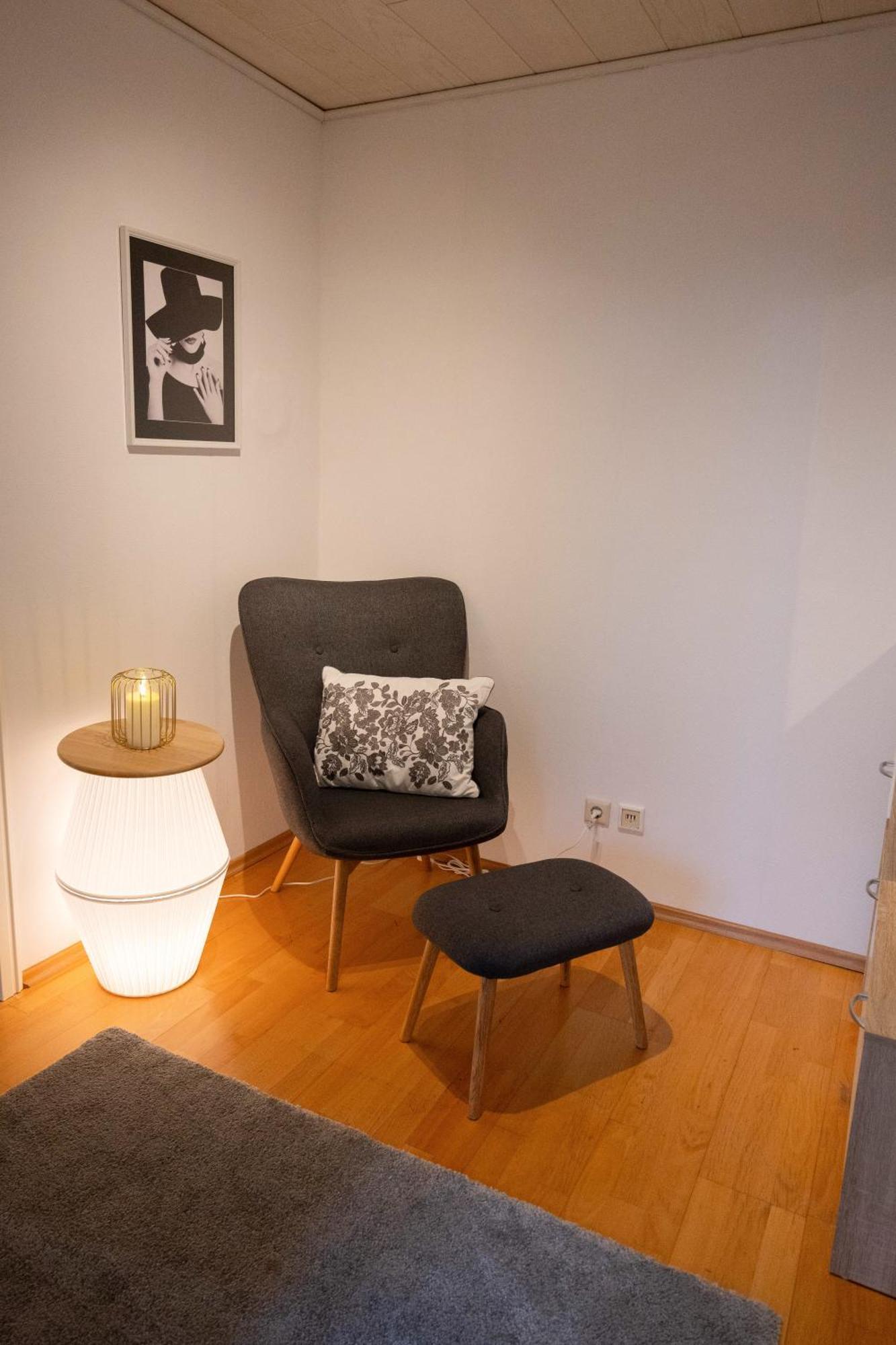 Ferienwohnung Менден Екстериор снимка