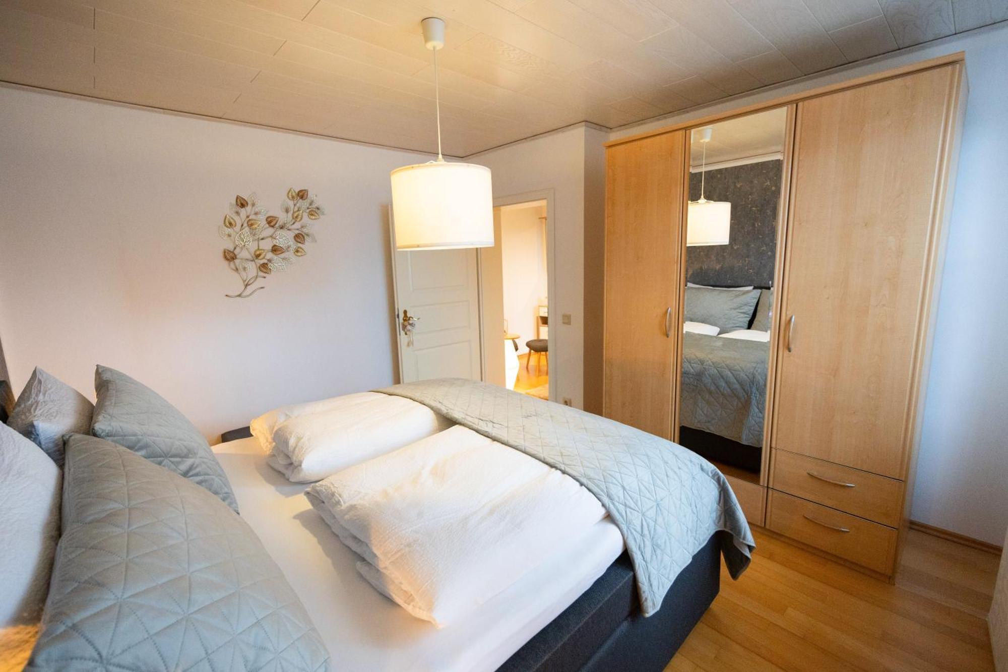 Ferienwohnung Менден Екстериор снимка